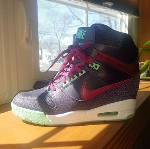 Hidden Wedge Heel Nike Air